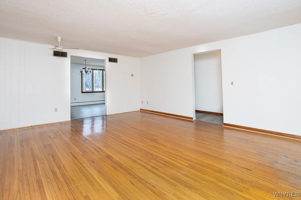 8115 Tonawanda Creek Road, Clarence, New York 1405, Clarence, New York 14051, 3 Bedrooms Bedrooms, 6 Rooms Rooms,1 BathroomBathrooms,Residential,For Sale,8115 Tonawanda Creek Road, Clarence, New York 1405,0,B1650241