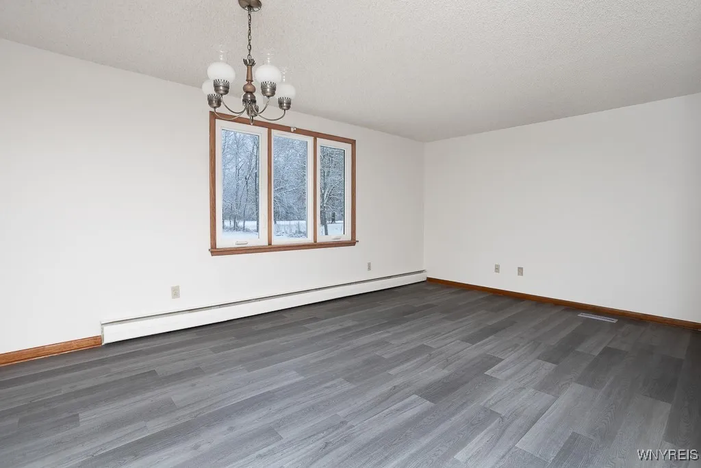 8115 Tonawanda Creek Road, Clarence, New York 1405, Clarence, New York 14051, 3 Bedrooms Bedrooms, 6 Rooms Rooms,1 BathroomBathrooms,Residential,For Sale,8115 Tonawanda Creek Road, Clarence, New York 1405,0,B1650241