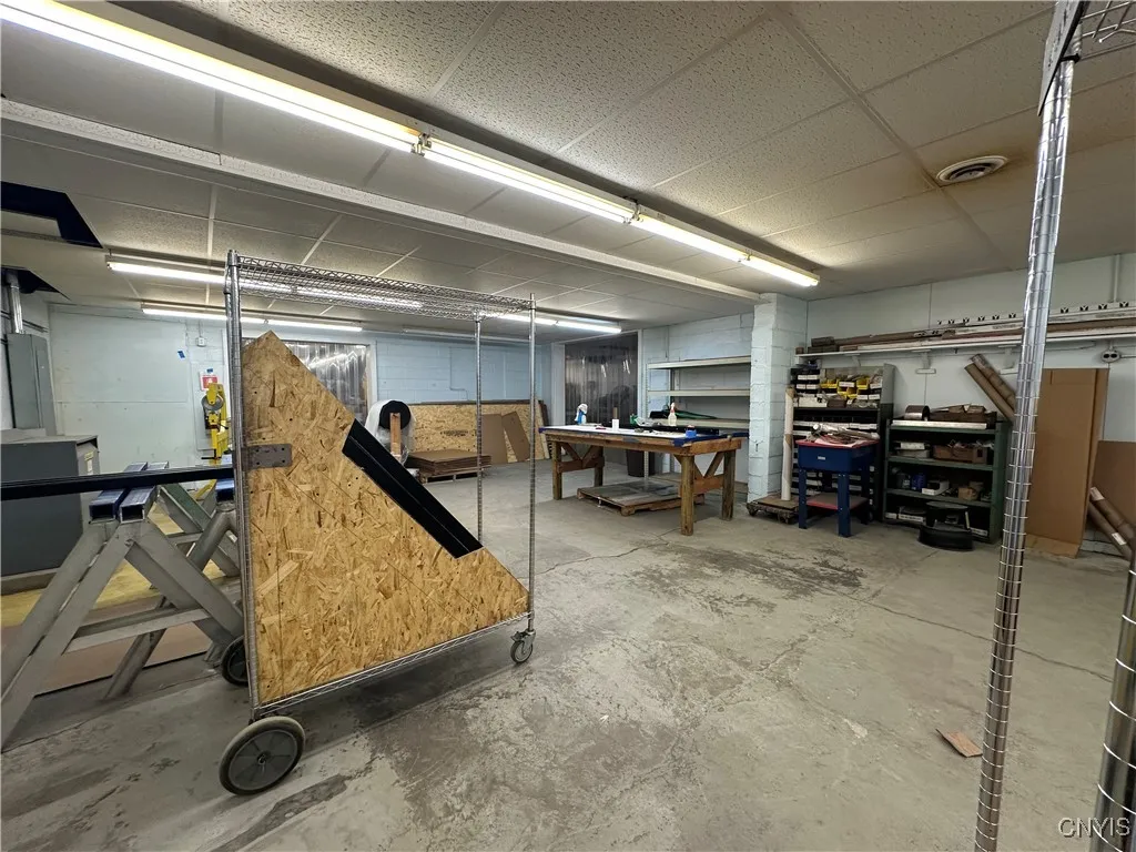 1035 Montgomery Street, Syracuse, New York 13202, Syracuse, New York 13202, ,Commercial Sale,For Sale,1035 Montgomery Street, Syracuse, New York 13202,0,S1650274