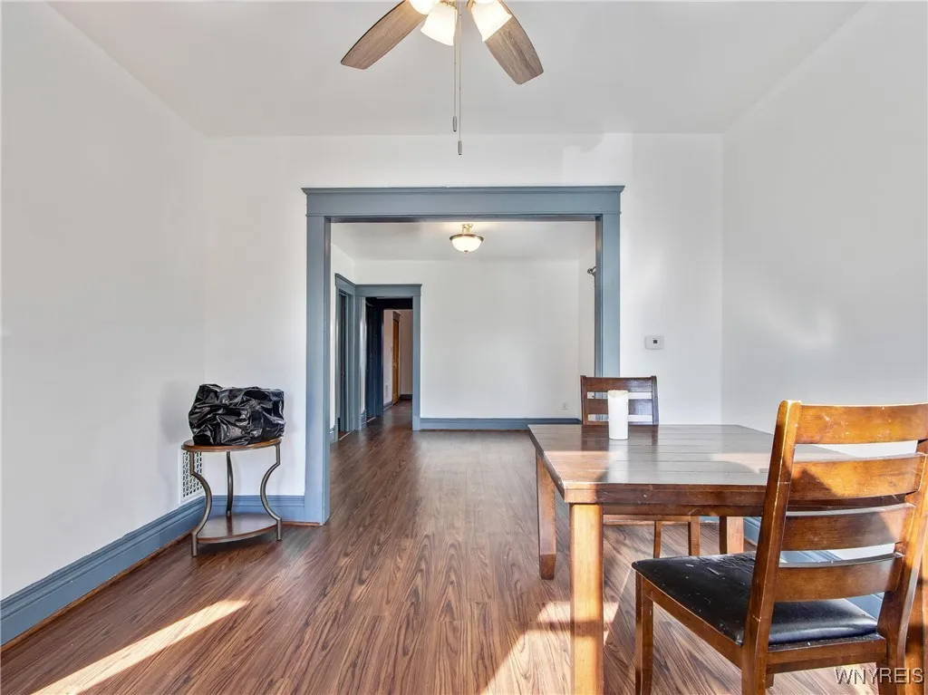 376 Ontario Street, Buffalo, New York 14207, Buffalo, New York 14207, 6 Bedrooms Bedrooms, ,2 BathroomsBathrooms,Residential,For Sale,376 Ontario Street, Buffalo, New York 14207,0,B1649877