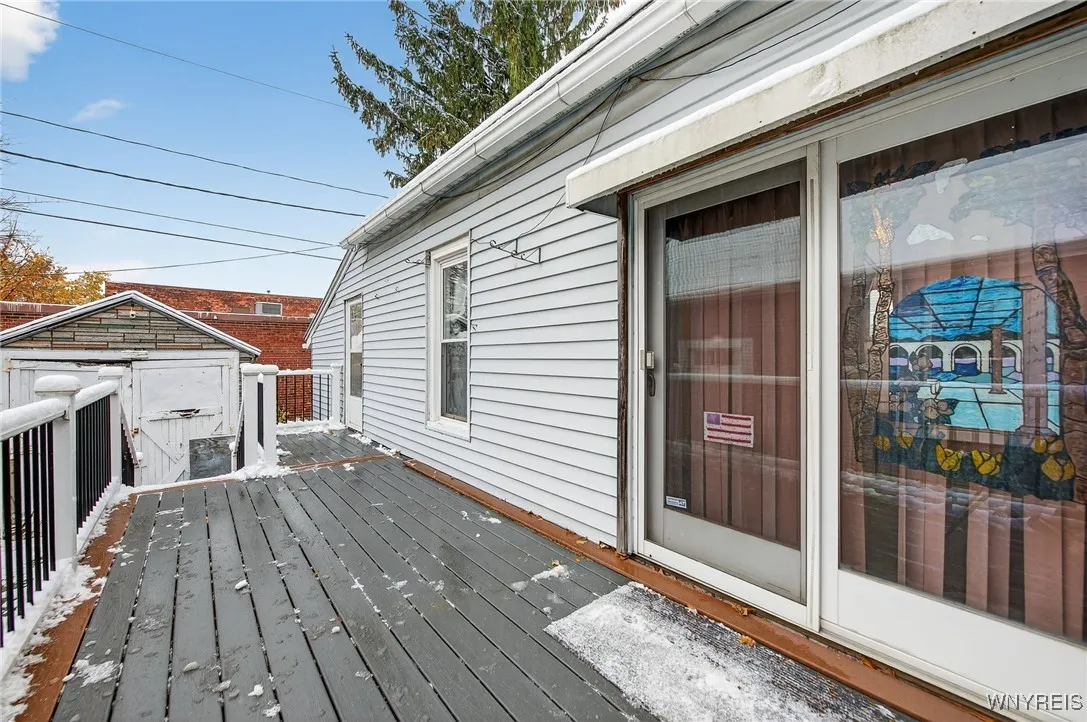 168 Dearborn Street, Buffalo, New York 14207, Buffalo, New York 14207, 3 Bedrooms Bedrooms, 7 Rooms Rooms,1 BathroomBathrooms,Residential,For Sale,168 Dearborn Street, Buffalo, New York 14207,0,B1650068