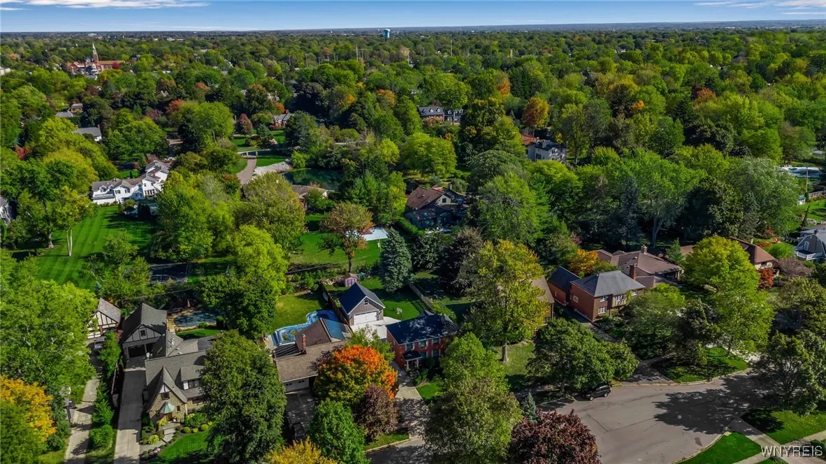 160 High Park Blvd, Amherst, New York 14226, Amherst, New York 14226, 3 Bedrooms Bedrooms, 7 Rooms Rooms,2 BathroomsBathrooms,Residential,For Sale,160 High Park Blvd, Amherst, New York 14226,0,B1650249