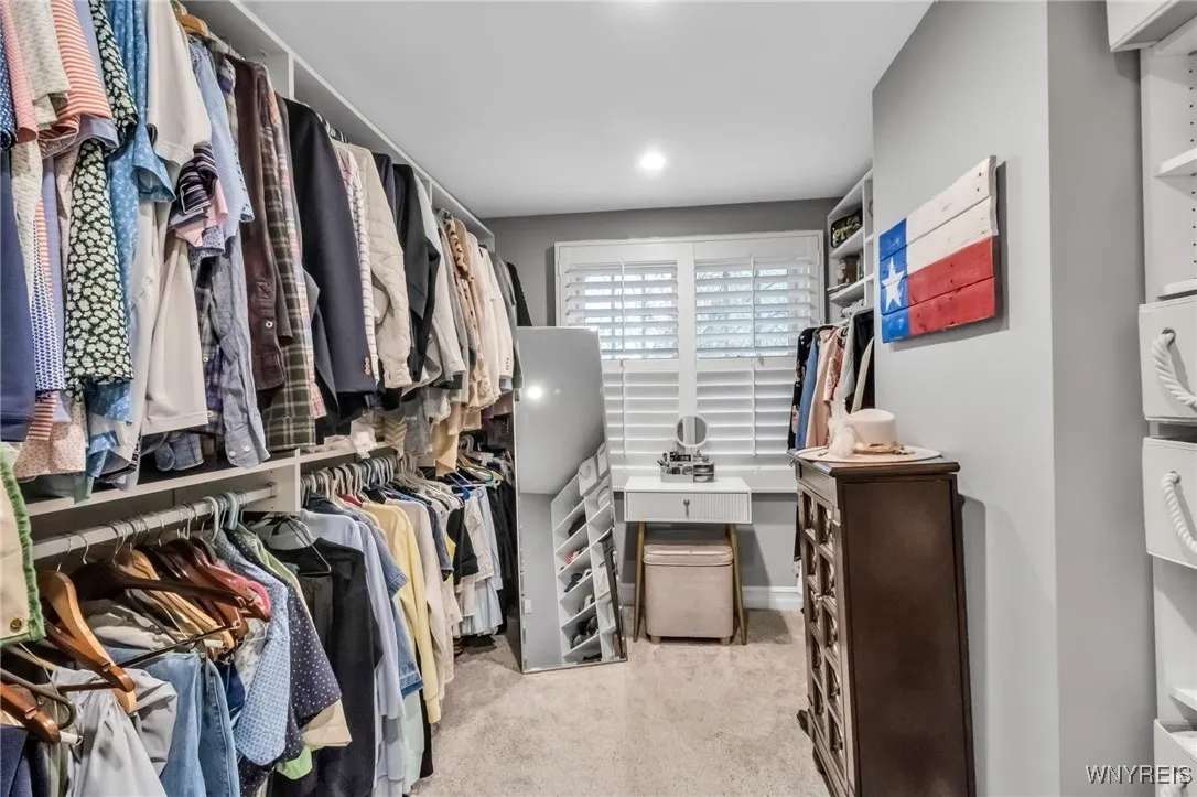 160 High Park Blvd, Amherst, New York 14226, Amherst, New York 14226, 3 Bedrooms Bedrooms, 7 Rooms Rooms,2 BathroomsBathrooms,Residential,For Sale,160 High Park Blvd, Amherst, New York 14226,0,B1650249