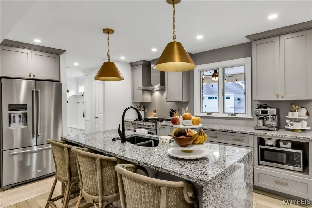 160 High Park Blvd, Amherst, New York 14226, Amherst, New York 14226, 3 Bedrooms Bedrooms, 7 Rooms Rooms,2 BathroomsBathrooms,Residential,For Sale,160 High Park Blvd, Amherst, New York 14226,0,B1650249