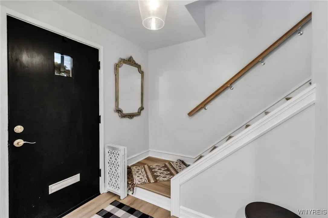 160 High Park Blvd, Amherst, New York 14226, Amherst, New York 14226, 3 Bedrooms Bedrooms, 7 Rooms Rooms,2 BathroomsBathrooms,Residential,For Sale,160 High Park Blvd, Amherst, New York 14226,0,B1650249