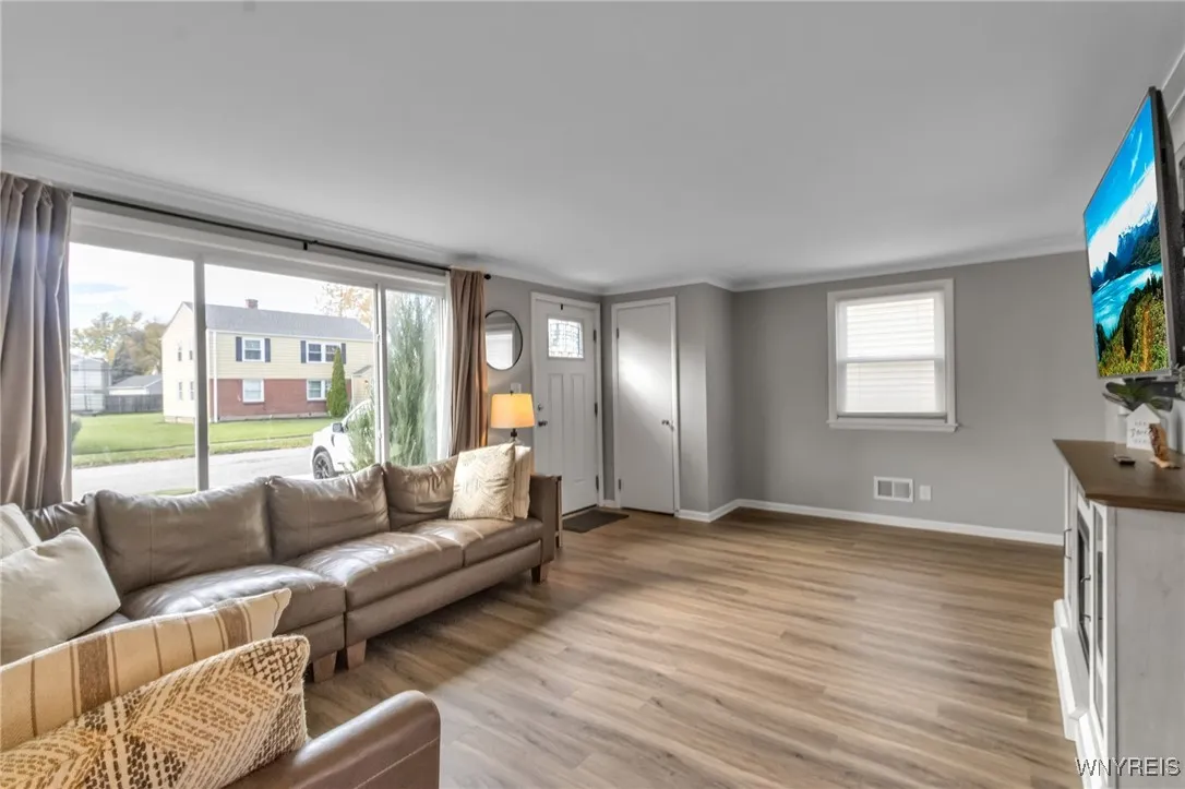 Living Room / Family Room