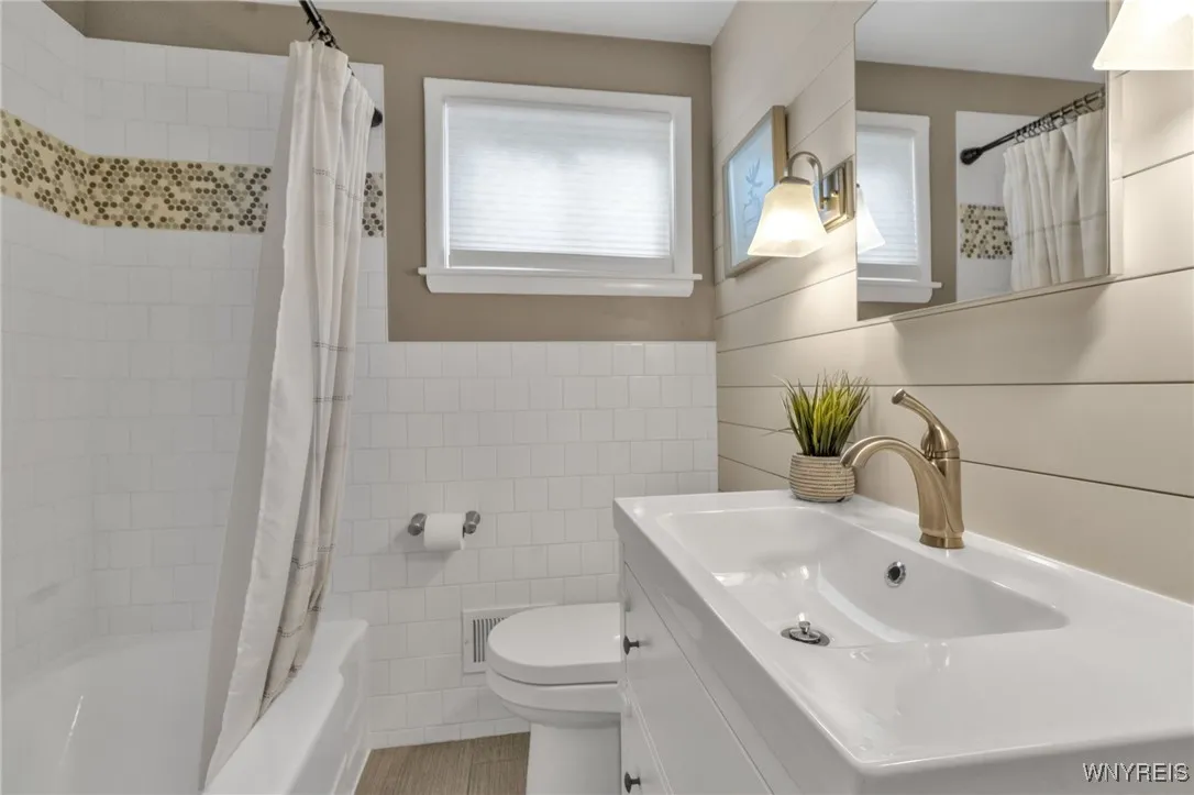 First Floor Bath