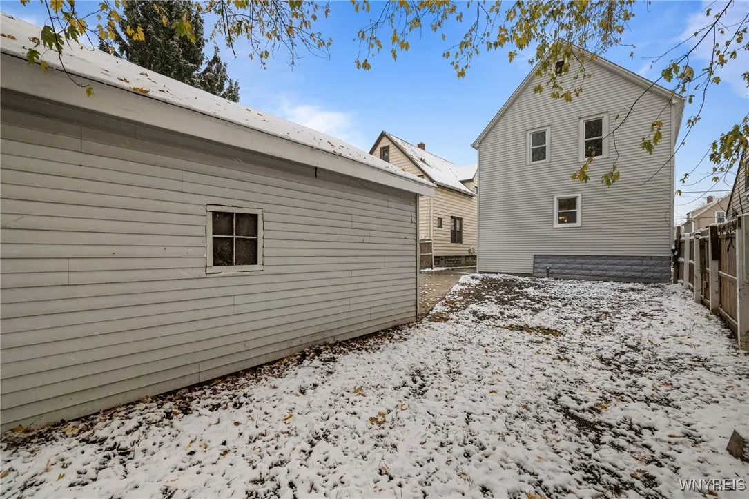 46 Benson Avenue, West Seneca, New York 14224, West Seneca, New York 14224, 4 Bedrooms Bedrooms, 8 Rooms Rooms,2 BathroomsBathrooms,Residential,For Sale,46 Benson Avenue, West Seneca, New York 14224,0,B1650272