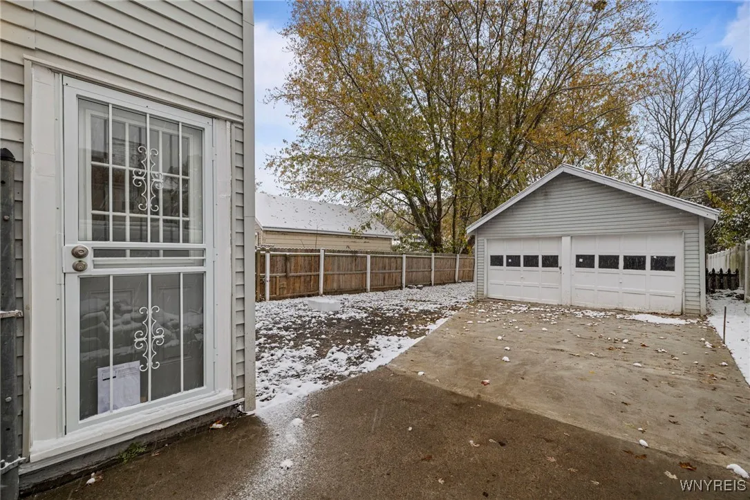 46 Benson Avenue, West Seneca, New York 14224, West Seneca, New York 14224, 4 Bedrooms Bedrooms, 8 Rooms Rooms,2 BathroomsBathrooms,Residential,For Sale,46 Benson Avenue, West Seneca, New York 14224,0,B1650272