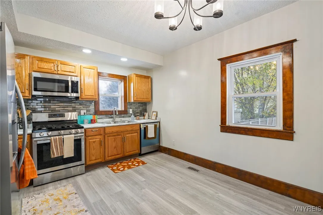 46 Benson Avenue, West Seneca, New York 14224, West Seneca, New York 14224, 4 Bedrooms Bedrooms, 8 Rooms Rooms,2 BathroomsBathrooms,Residential,For Sale,46 Benson Avenue, West Seneca, New York 14224,0,B1650272