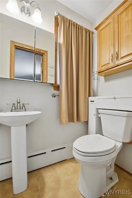 6630 Brookside Drive, Hamburg, New York 14075, Hamburg, New York 14075, 3 Bedrooms Bedrooms, 8 Rooms Rooms,3 BathroomsBathrooms,Residential,For Sale,6630 Brookside Drive, Hamburg, New York 14075,0,B1650325