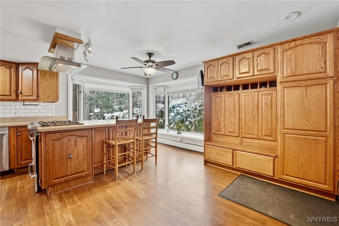 6630 Brookside Drive, Hamburg, New York 14075, Hamburg, New York 14075, 3 Bedrooms Bedrooms, 8 Rooms Rooms,3 BathroomsBathrooms,Residential,For Sale,6630 Brookside Drive, Hamburg, New York 14075,0,B1650325