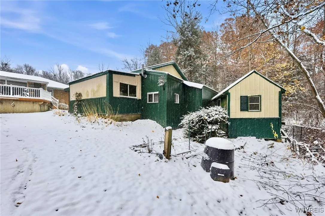 6630 Brookside Drive, Hamburg, New York 14075, Hamburg, New York 14075, 3 Bedrooms Bedrooms, 8 Rooms Rooms,3 BathroomsBathrooms,Residential,For Sale,6630 Brookside Drive, Hamburg, New York 14075,0,B1650325