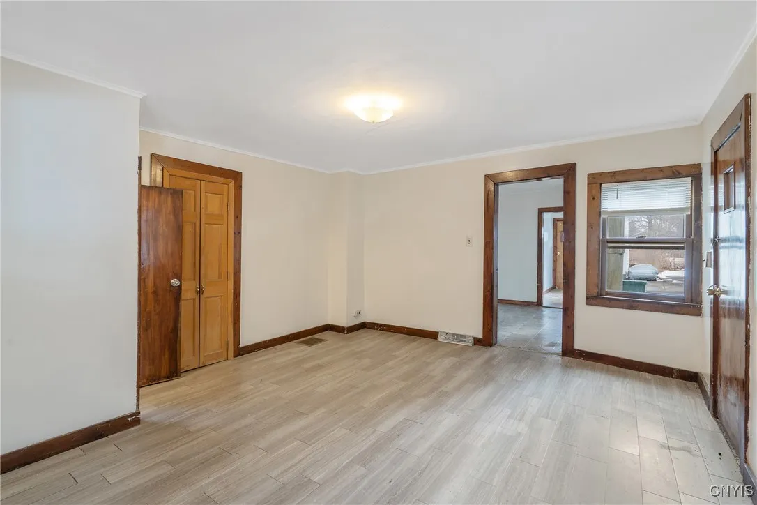 68 Ontario Street, Oswego, New York 13126, Oswego, New York 13126, 3 Bedrooms Bedrooms, 6 Rooms Rooms,1 BathroomBathrooms,Residential Lease,For Rent,68 Ontario Street, Oswego, New York 13126,0,S1650328