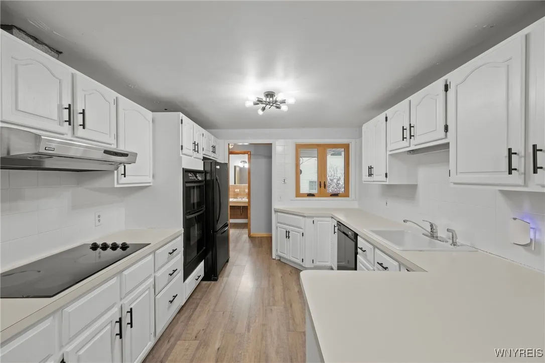 162 Red Oak Drive, Amherst, New York 14221, Amherst, New York 14221, 3 Bedrooms Bedrooms, 5 Rooms Rooms,1 BathroomBathrooms,Residential,For Sale,162 Red Oak Drive, Amherst, New York 14221,0,B1650320