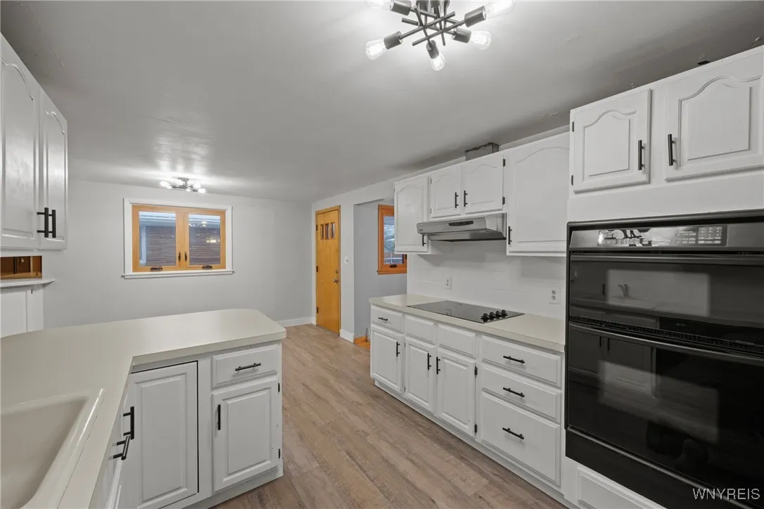 162 Red Oak Drive, Amherst, New York 14221, Amherst, New York 14221, 3 Bedrooms Bedrooms, 5 Rooms Rooms,1 BathroomBathrooms,Residential,For Sale,162 Red Oak Drive, Amherst, New York 14221,0,B1650320