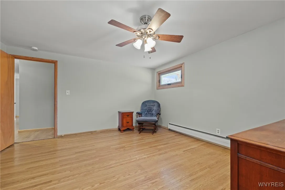 162 Red Oak Drive, Amherst, New York 14221, Amherst, New York 14221, 3 Bedrooms Bedrooms, 5 Rooms Rooms,1 BathroomBathrooms,Residential,For Sale,162 Red Oak Drive, Amherst, New York 14221,0,B1650320