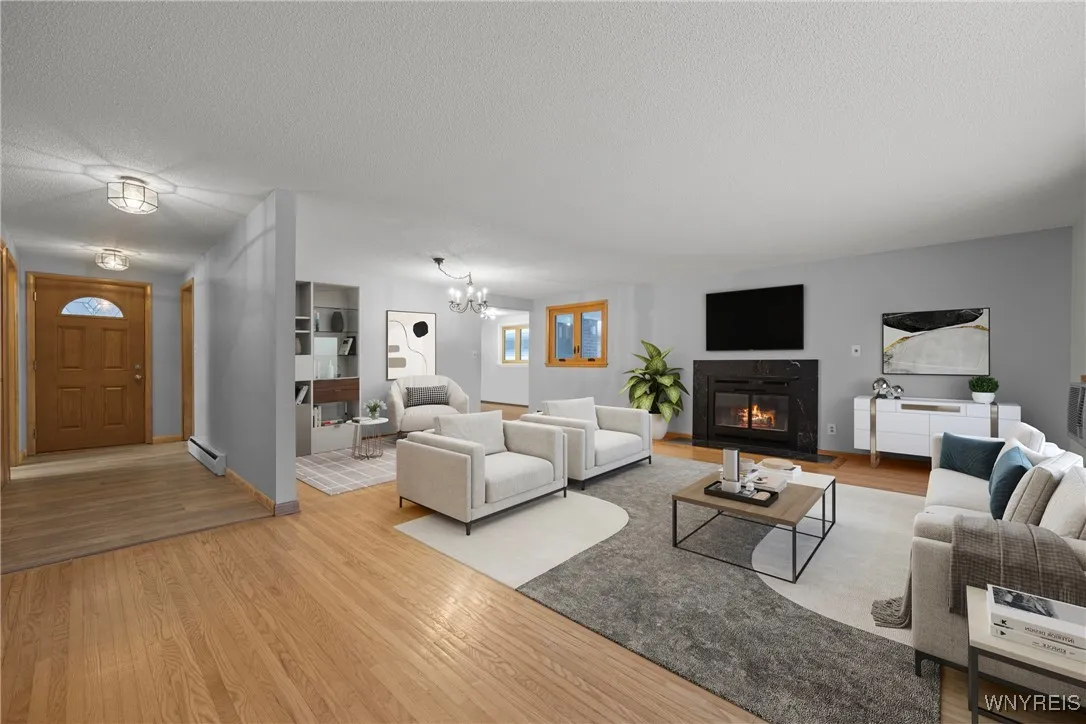 162 Red Oak Drive, Amherst, New York 14221, Amherst, New York 14221, 3 Bedrooms Bedrooms, 5 Rooms Rooms,1 BathroomBathrooms,Residential,For Sale,162 Red Oak Drive, Amherst, New York 14221,0,B1650320