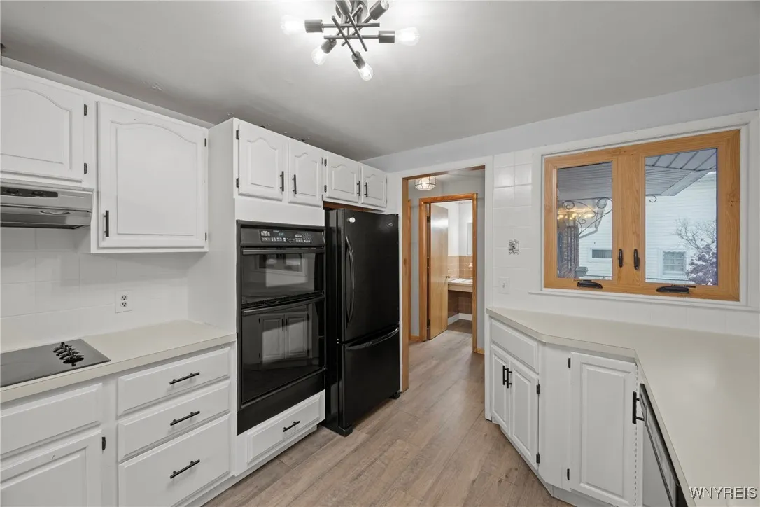 162 Red Oak Drive, Amherst, New York 14221, Amherst, New York 14221, 3 Bedrooms Bedrooms, 5 Rooms Rooms,1 BathroomBathrooms,Residential,For Sale,162 Red Oak Drive, Amherst, New York 14221,0,B1650320