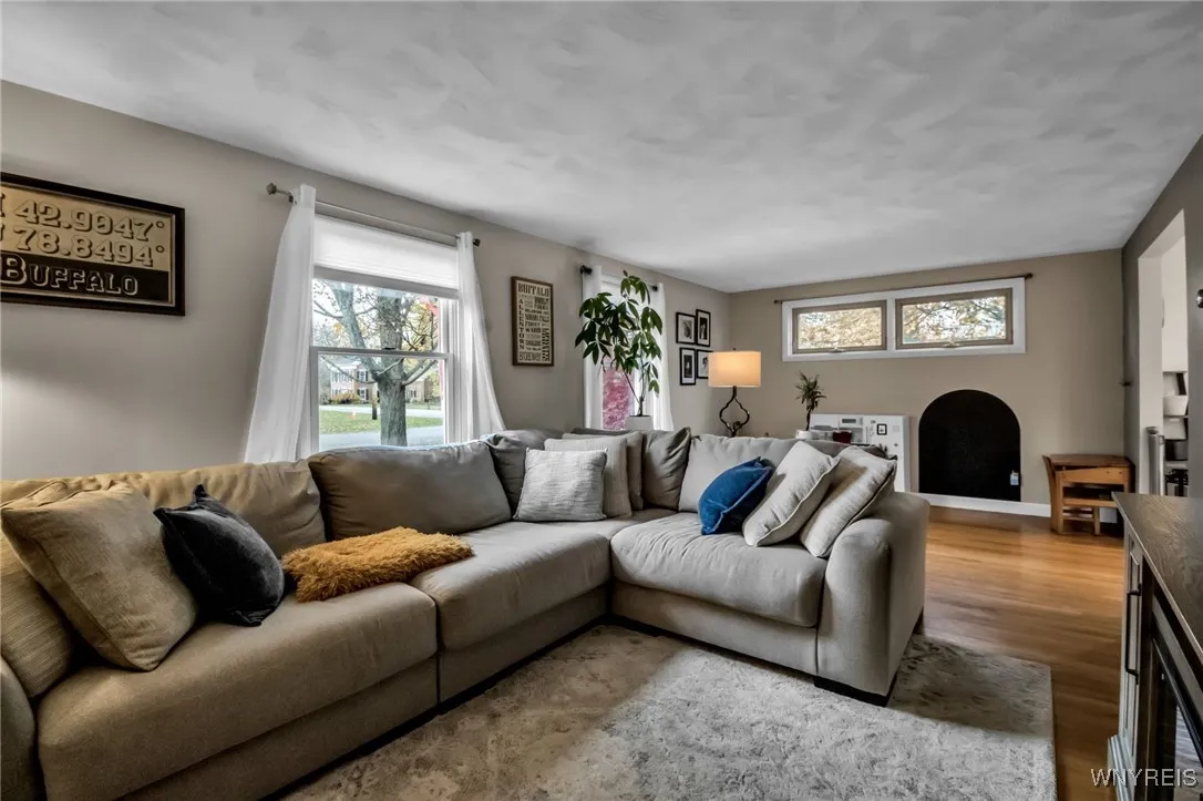 4834 Gerber Parkway, Hamburg, New York 14075, Hamburg, New York 14075, 4 Bedrooms Bedrooms, 8 Rooms Rooms,2 BathroomsBathrooms,Residential,For Sale,4834 Gerber Parkway, Hamburg, New York 14075,0,B1650344