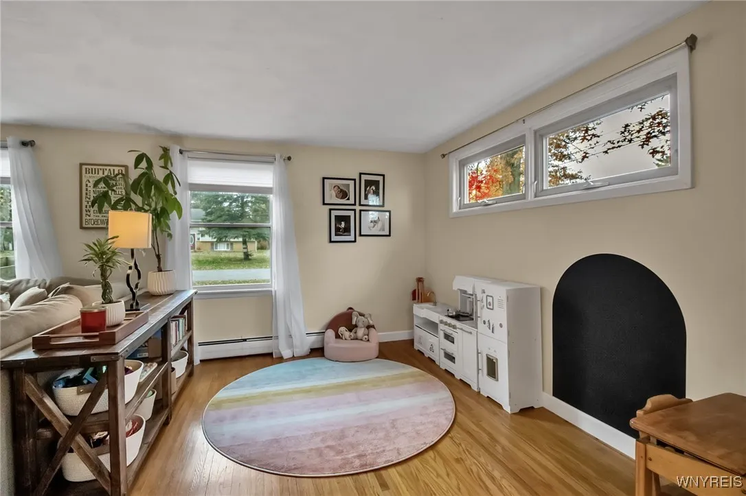 4834 Gerber Parkway, Hamburg, New York 14075, Hamburg, New York 14075, 4 Bedrooms Bedrooms, 8 Rooms Rooms,2 BathroomsBathrooms,Residential,For Sale,4834 Gerber Parkway, Hamburg, New York 14075,0,B1650344
