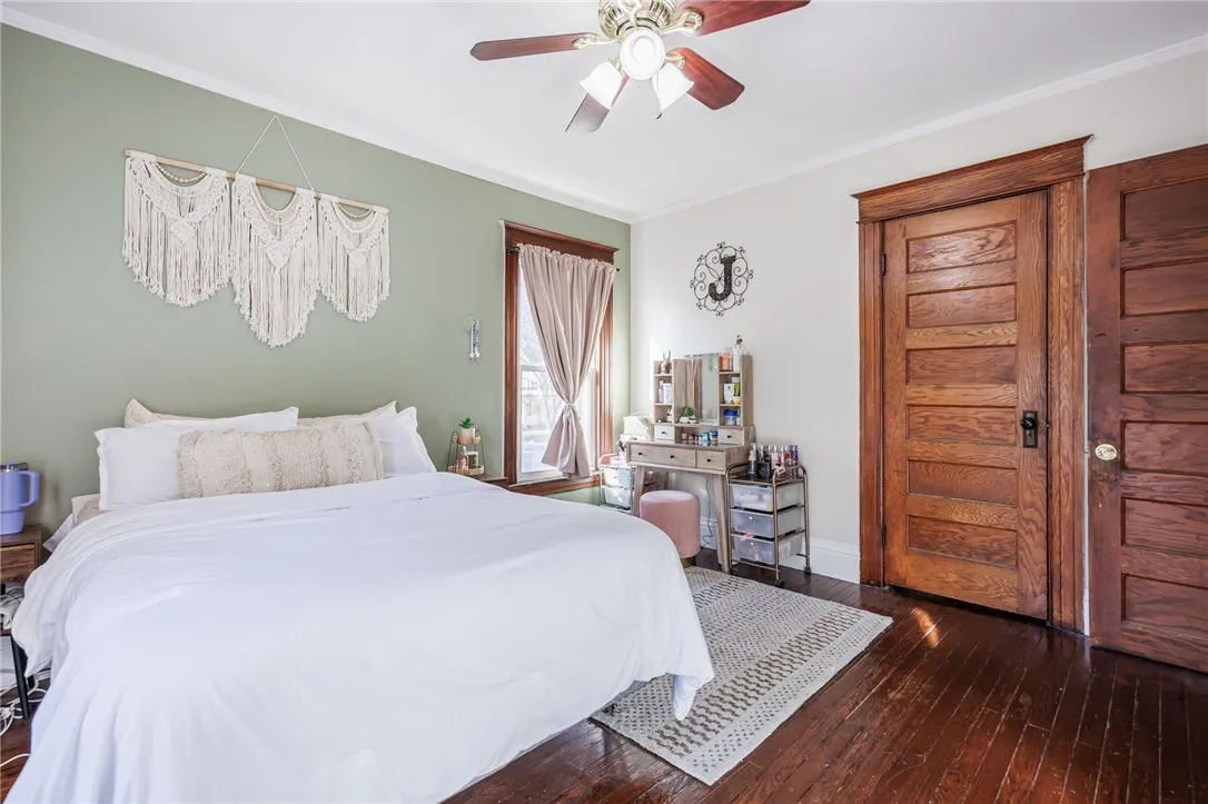 890 South Goodman Street, Rochester, New York 1462, Rochester, New York 14620, 4 Bedrooms Bedrooms, 9 Rooms Rooms,2 BathroomsBathrooms,Residential,For Sale,890 South Goodman Street, Rochester, New York 1462,0,R1644557