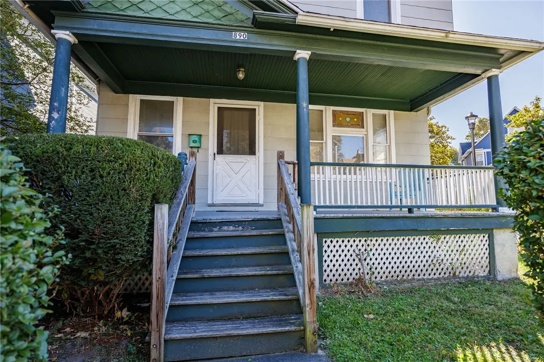 890 South Goodman Street, Rochester, New York 1462, Rochester, New York 14620, 4 Bedrooms Bedrooms, 9 Rooms Rooms,2 BathroomsBathrooms,Residential,For Sale,890 South Goodman Street, Rochester, New York 1462,0,R1644557