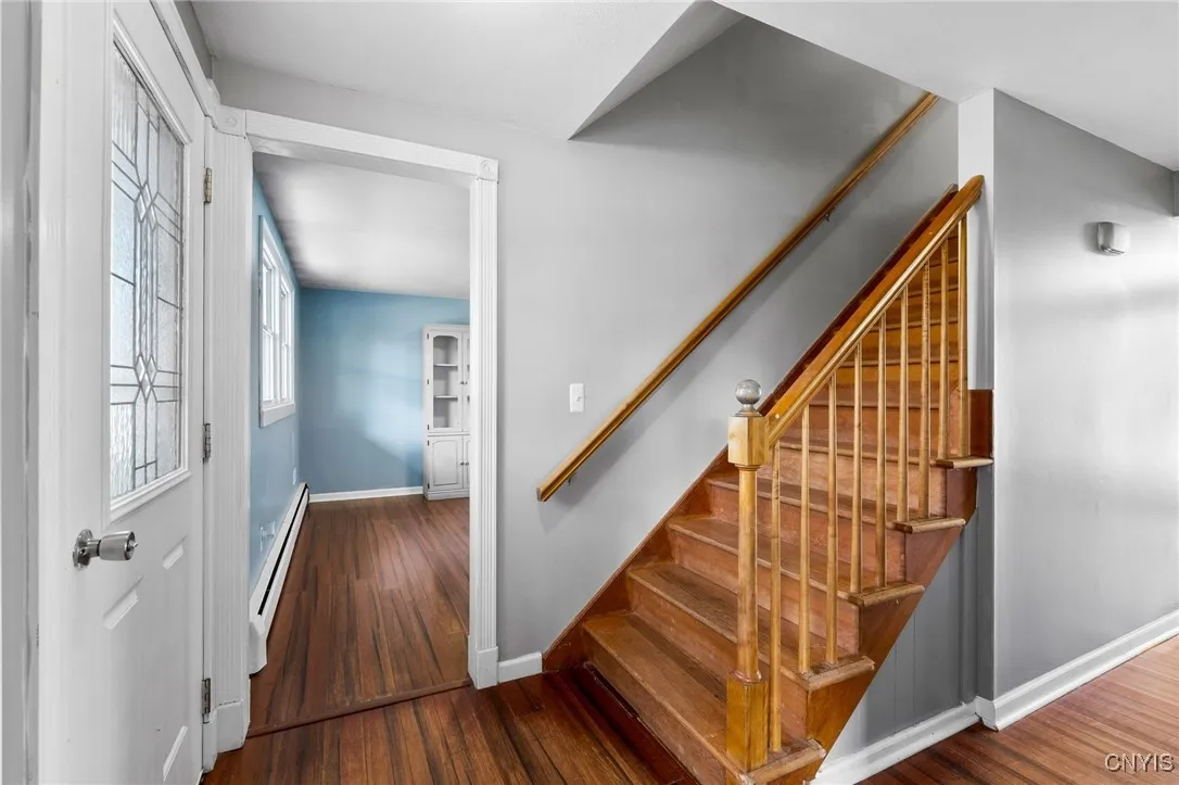 9396 Woodlawn Drive, Cicero, New York 13029, Cicero, New York 13029, 4 Bedrooms Bedrooms, 12 Rooms Rooms,1 BathroomBathrooms,Residential,For Sale,9396 Woodlawn Drive, Cicero, New York 13029,0,S1646000