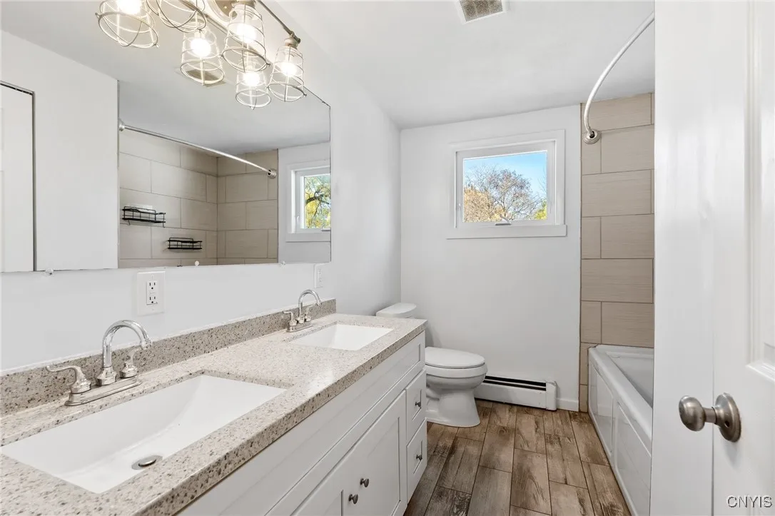 9396 Woodlawn Drive, Cicero, New York 13029, Cicero, New York 13029, 4 Bedrooms Bedrooms, 12 Rooms Rooms,1 BathroomBathrooms,Residential,For Sale,9396 Woodlawn Drive, Cicero, New York 13029,0,S1646000