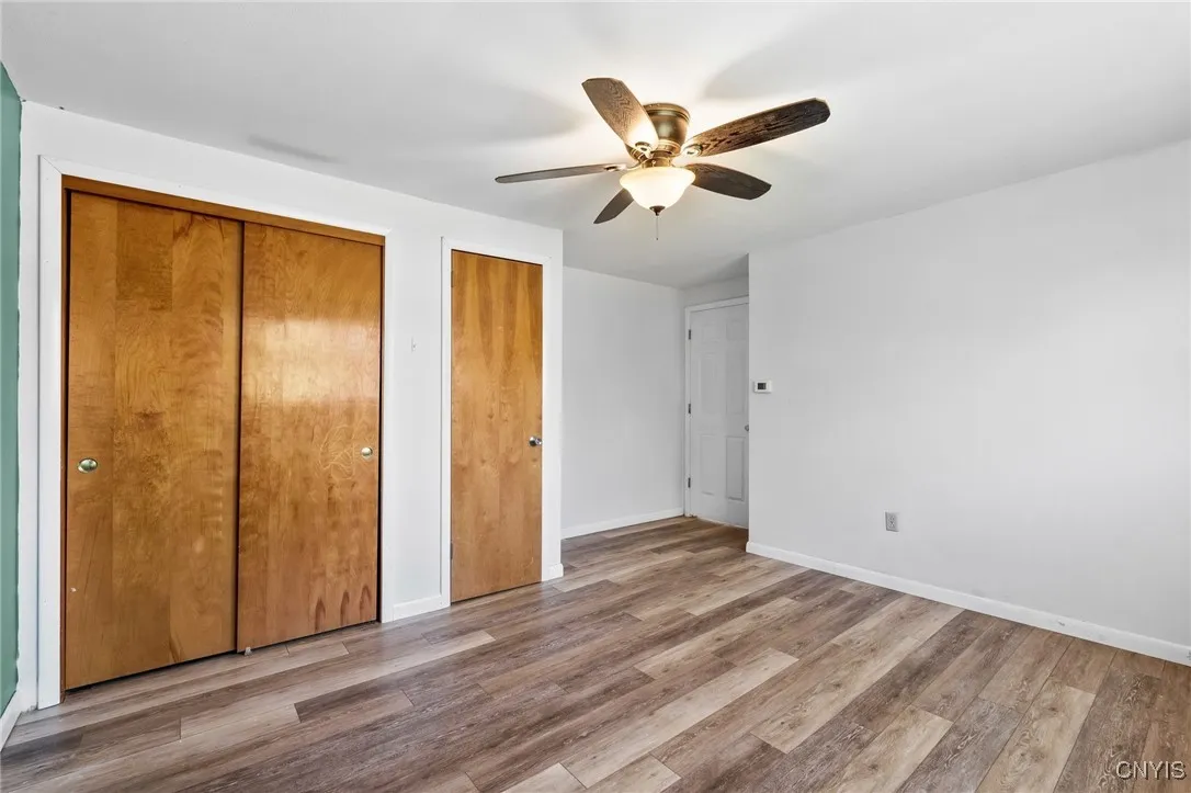 9396 Woodlawn Drive, Cicero, New York 13029, Cicero, New York 13029, 4 Bedrooms Bedrooms, 12 Rooms Rooms,1 BathroomBathrooms,Residential,For Sale,9396 Woodlawn Drive, Cicero, New York 13029,0,S1646000