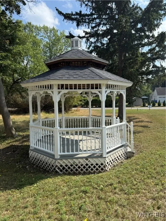 8550 Nottingham Terrace, Clarence, New York 14221, Clarence, New York 14221, 2 Bedrooms Bedrooms, 5 Rooms Rooms,2 BathroomsBathrooms,Residential Lease,For Rent,8550 Nottingham Terrace, Clarence, New York 14221,0,B1645728