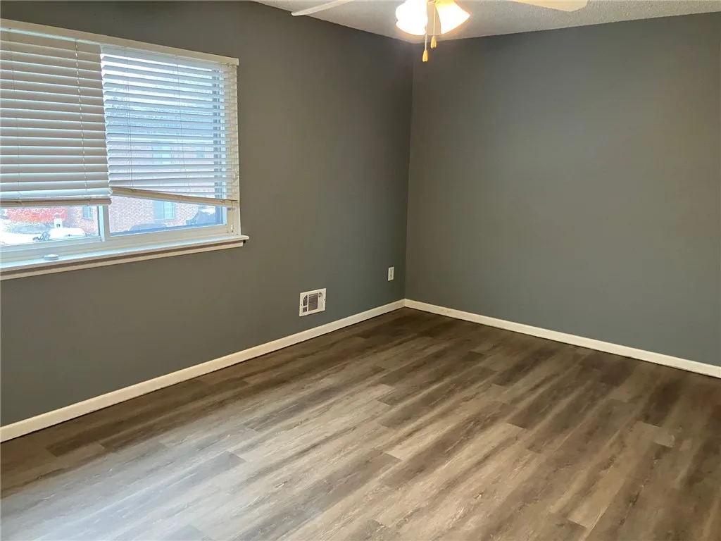 553 French Road, Brighton, New York 14618, Brighton, New York 14618, 2 Bedrooms Bedrooms, 5 Rooms Rooms,1 BathroomBathrooms,Residential Lease,For Rent,553 French Road, Brighton, New York 14618,0,R1650298