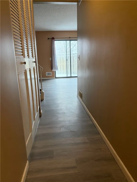 553 French Road, Brighton, New York 14618, Brighton, New York 14618, 2 Bedrooms Bedrooms, 5 Rooms Rooms,1 BathroomBathrooms,Residential Lease,For Rent,553 French Road, Brighton, New York 14618,0,R1650298