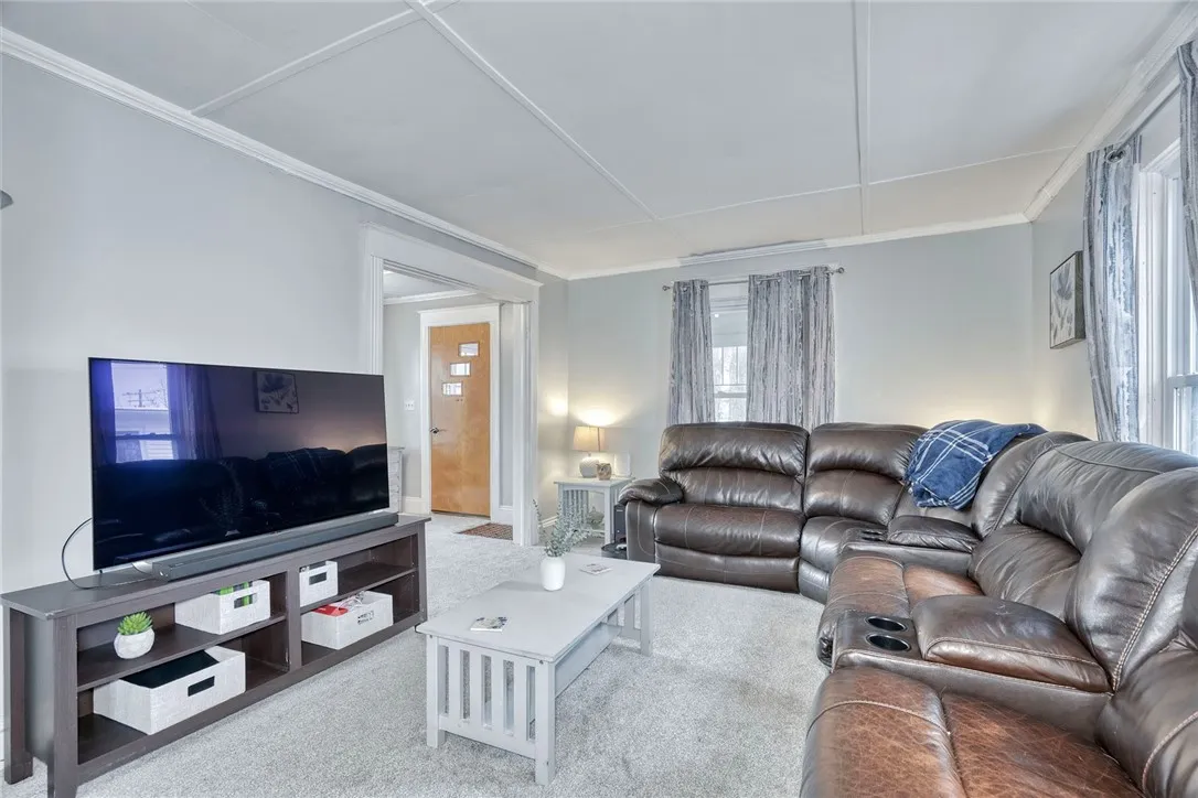 113 W Main Street, Manchester, New York 14548, Manchester, New York 14548, 3 Bedrooms Bedrooms, 6 Rooms Rooms,1 BathroomBathrooms,Residential,For Sale,113 W Main Street, Manchester, New York 14548,0,R1650037