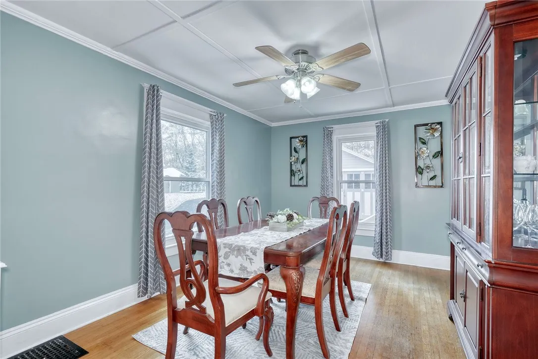 113 W Main Street, Manchester, New York 14548, Manchester, New York 14548, 3 Bedrooms Bedrooms, 6 Rooms Rooms,1 BathroomBathrooms,Residential,For Sale,113 W Main Street, Manchester, New York 14548,0,R1650037