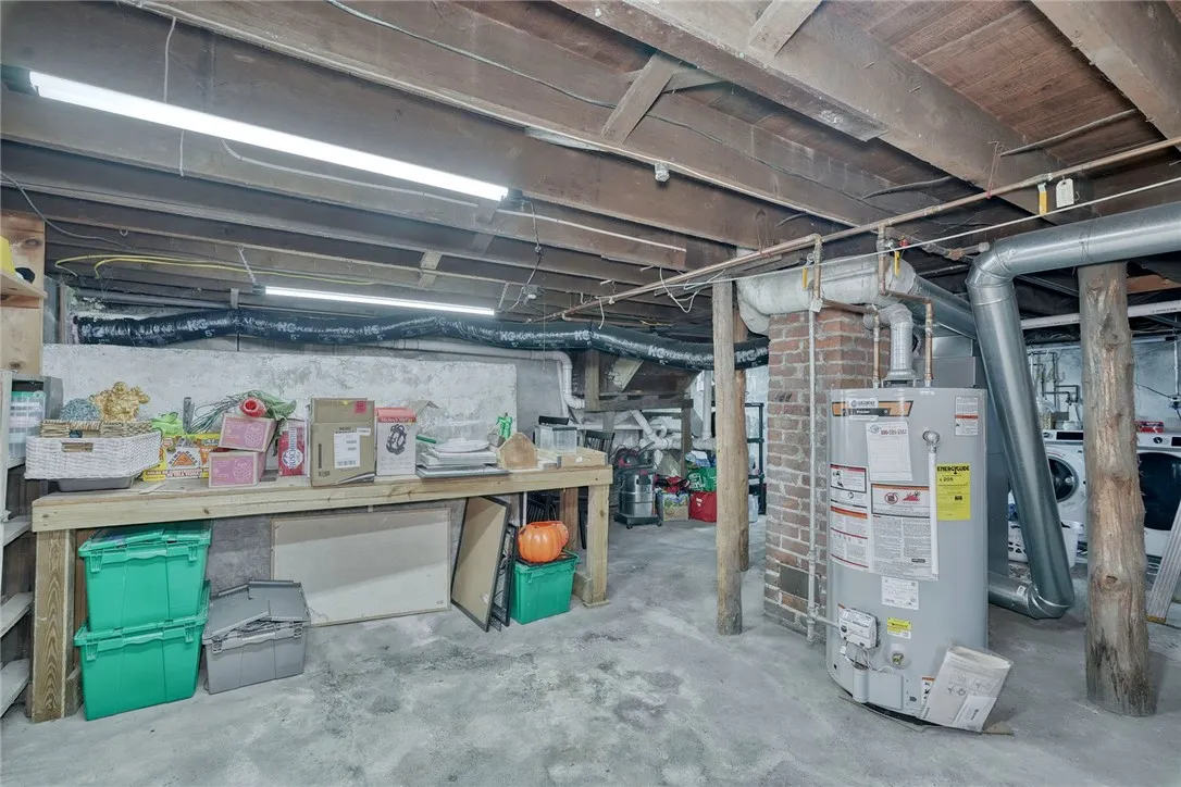 113 W Main Street, Manchester, New York 14548, Manchester, New York 14548, 3 Bedrooms Bedrooms, 6 Rooms Rooms,1 BathroomBathrooms,Residential,For Sale,113 W Main Street, Manchester, New York 14548,0,R1650037