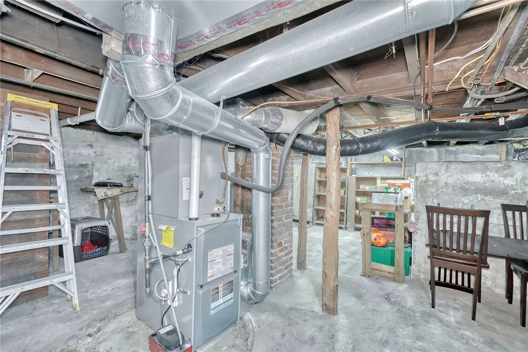 113 W Main Street, Manchester, New York 14548, Manchester, New York 14548, 3 Bedrooms Bedrooms, 6 Rooms Rooms,1 BathroomBathrooms,Residential,For Sale,113 W Main Street, Manchester, New York 14548,0,R1650037