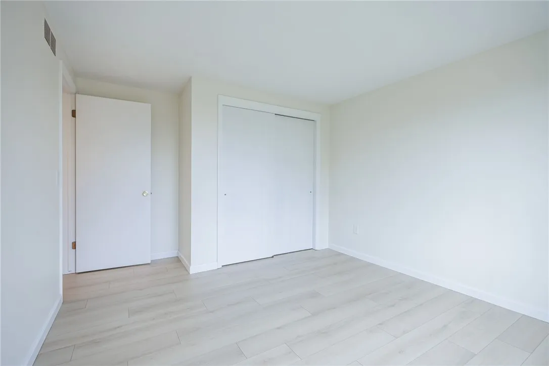 351 Monroe Wayne County Line Road, Perinton, New Y, Perinton, New York 14502, 4 Bedrooms Bedrooms, 8 Rooms Rooms,2 BathroomsBathrooms,Residential,For Sale,351 Monroe Wayne County Line Road, Perinton, New Y,0,R1650147