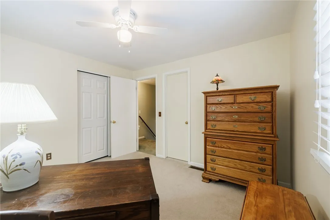 55 Wincanton Drive, Perinton, New York 14450, Perinton, New York 14450, 4 Bedrooms Bedrooms, 9 Rooms Rooms,2 BathroomsBathrooms,Residential,For Sale,55 Wincanton Drive, Perinton, New York 14450,0,R1650043