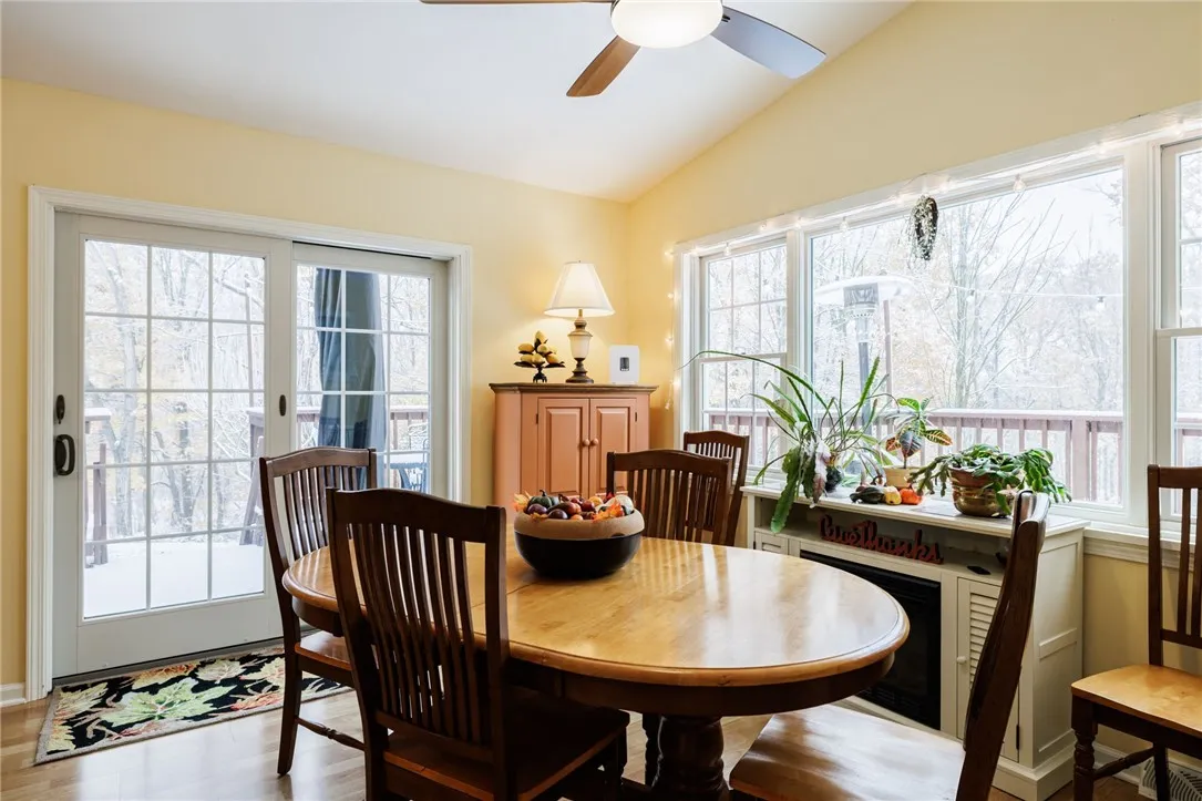 55 Wincanton Drive, Perinton, New York 14450, Perinton, New York 14450, 4 Bedrooms Bedrooms, 9 Rooms Rooms,2 BathroomsBathrooms,Residential,For Sale,55 Wincanton Drive, Perinton, New York 14450,0,R1650043