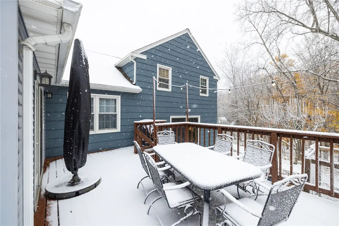 55 Wincanton Drive, Perinton, New York 14450, Perinton, New York 14450, 4 Bedrooms Bedrooms, 9 Rooms Rooms,2 BathroomsBathrooms,Residential,For Sale,55 Wincanton Drive, Perinton, New York 14450,0,R1650043
