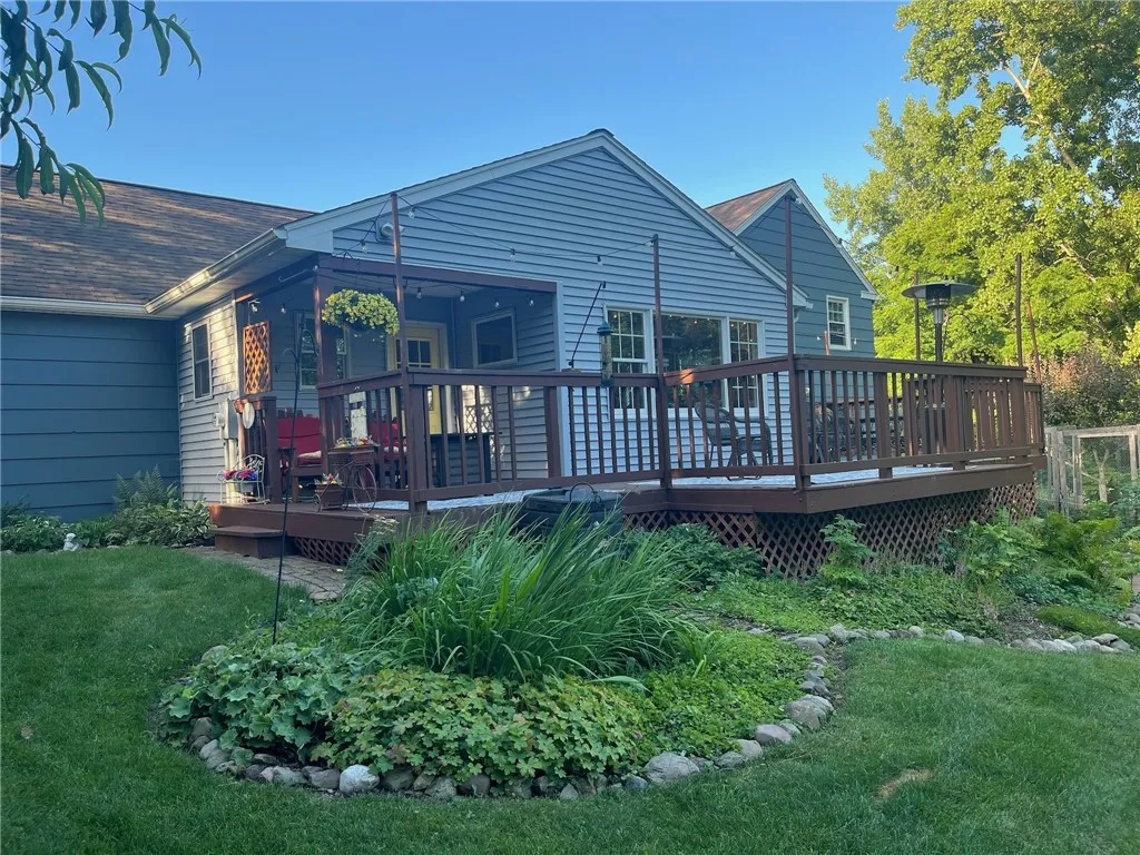 55 Wincanton Drive, Perinton, New York 14450, Perinton, New York 14450, 4 Bedrooms Bedrooms, 9 Rooms Rooms,2 BathroomsBathrooms,Residential,For Sale,55 Wincanton Drive, Perinton, New York 14450,0,R1650043