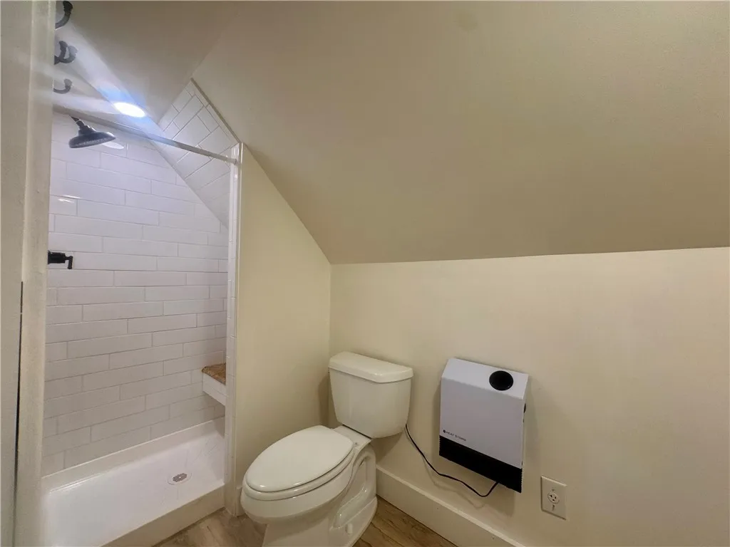 7 James Street, Oneonta, New York 13820, Oneonta, New York 13820, 2 Bedrooms Bedrooms, 8 Rooms Rooms,2 BathroomsBathrooms,Residential,For Sale,7 James Street, Oneonta, New York 13820,0,R1650124