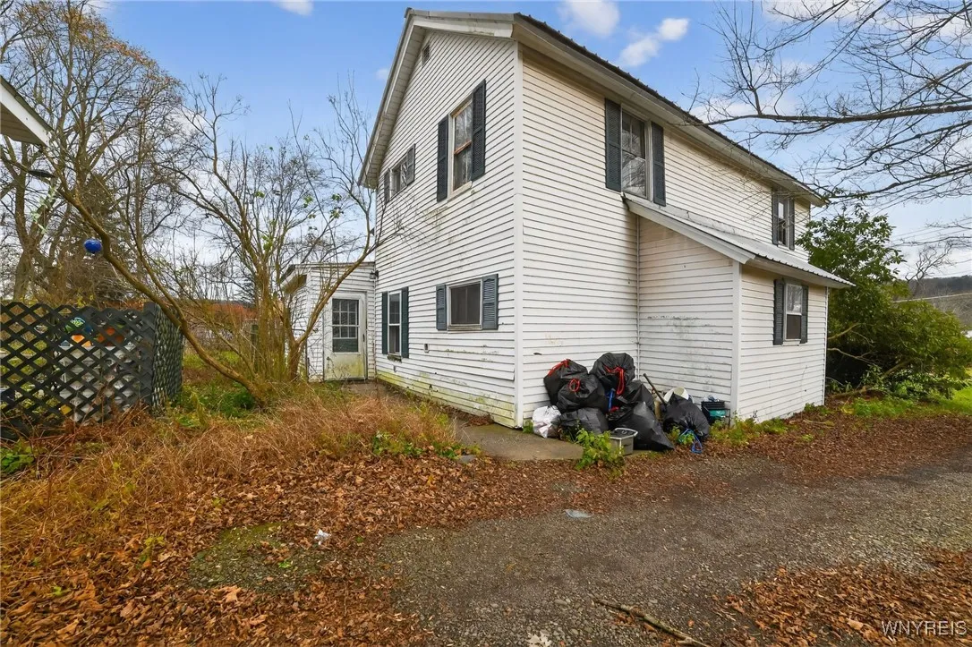 7 Pruyn Street, Bainbridge, New York 13733, Bainbridge, New York 13733, 3 Bedrooms Bedrooms, 6 Rooms Rooms,1 BathroomBathrooms,Residential,For Sale,7 Pruyn Street, Bainbridge, New York 13733,0,B1650366