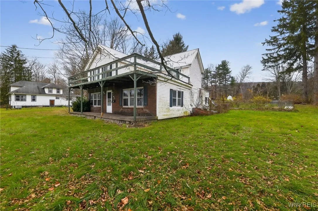 7 Pruyn Street, Bainbridge, New York 13733, Bainbridge, New York 13733, 3 Bedrooms Bedrooms, 6 Rooms Rooms,1 BathroomBathrooms,Residential,For Sale,7 Pruyn Street, Bainbridge, New York 13733,0,B1650366