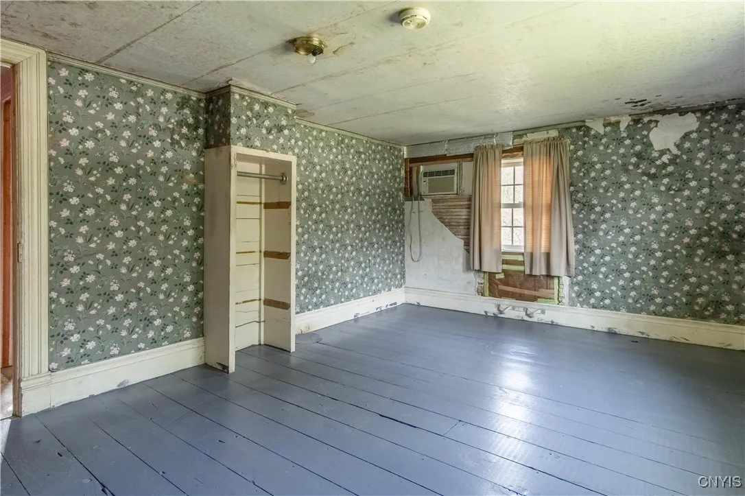 37931 State Route 12e, Clayton, New York 13624, Clayton, New York 13624, 4 Bedrooms Bedrooms, 9 Rooms Rooms,1 BathroomBathrooms,Residential,For Sale,37931 State Route 12e, Clayton, New York 13624,0,S1650131