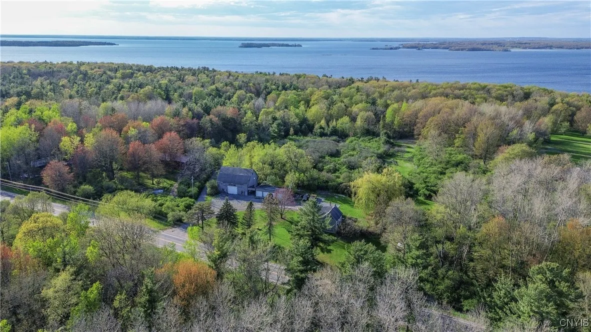 37931 State Route 12e, Clayton, New York 13624, Clayton, New York 13624, 4 Bedrooms Bedrooms, 9 Rooms Rooms,1 BathroomBathrooms,Residential,For Sale,37931 State Route 12e, Clayton, New York 13624,0,S1650131