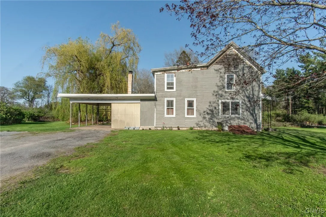 37931 State Route 12e, Clayton, New York 13624, Clayton, New York 13624, 4 Bedrooms Bedrooms, 9 Rooms Rooms,1 BathroomBathrooms,Residential,For Sale,37931 State Route 12e, Clayton, New York 13624,0,S1650131