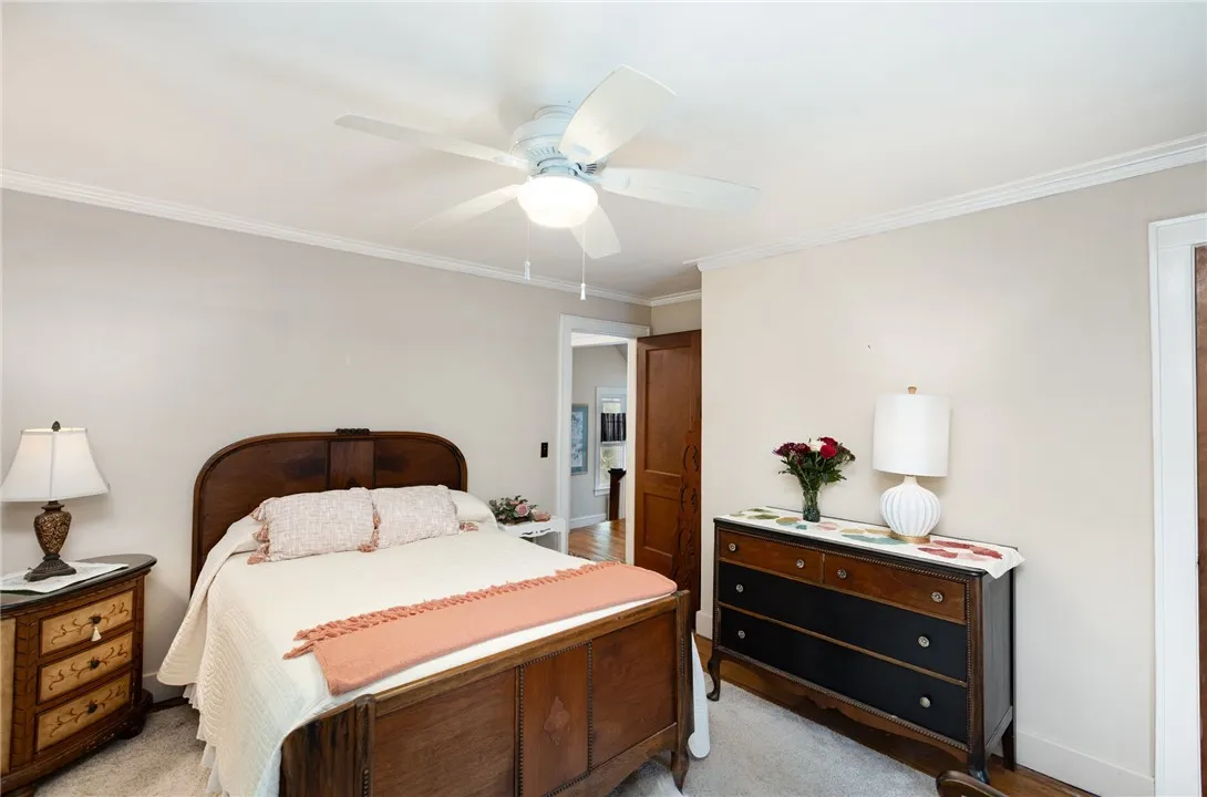 4430 Saint Paul Boulevard, Irondequoit, New York 1, Irondequoit, New York 14617, 5 Bedrooms Bedrooms, 9 Rooms Rooms,2 BathroomsBathrooms,Residential,For Sale,4430 Saint Paul Boulevard, Irondequoit, New York 1,0,R1649727