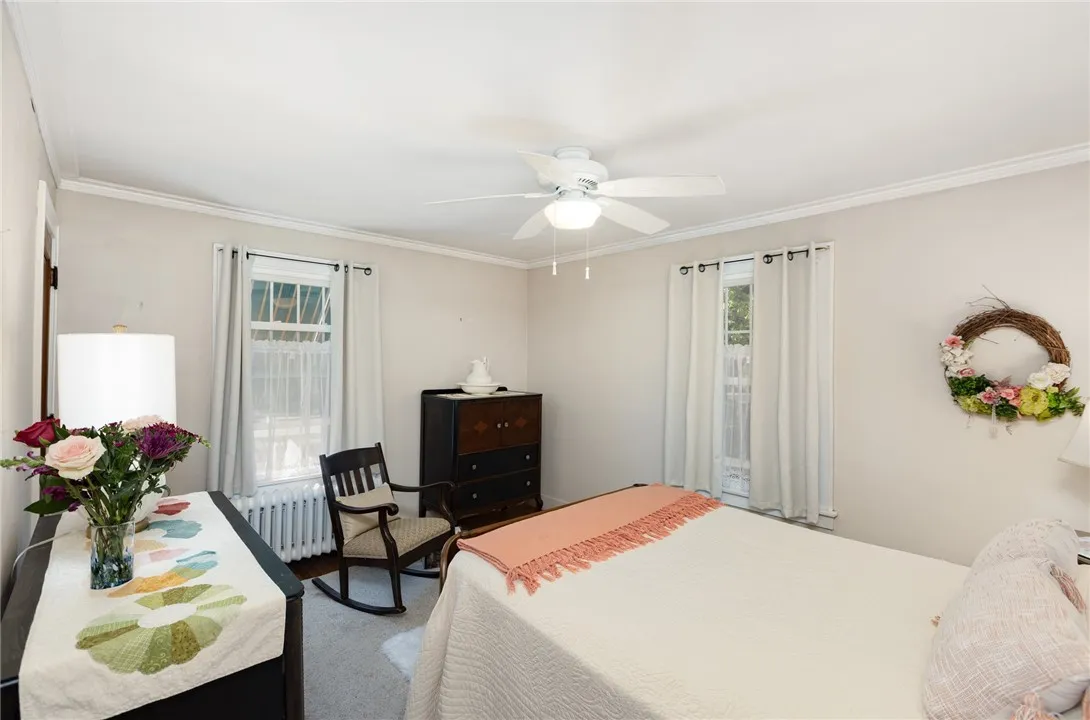 4430 Saint Paul Boulevard, Irondequoit, New York 1, Irondequoit, New York 14617, 5 Bedrooms Bedrooms, 9 Rooms Rooms,2 BathroomsBathrooms,Residential,For Sale,4430 Saint Paul Boulevard, Irondequoit, New York 1,0,R1649727